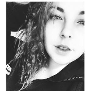 Meet your Posher, Hannah staysfly